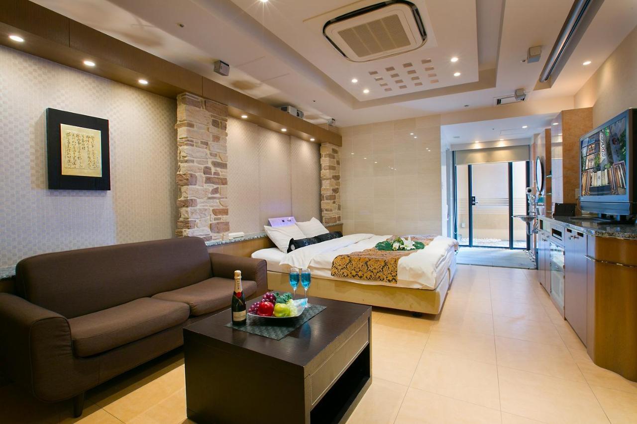 Hotel Axis -アクシス- (Adults Only) Osaka Exterior foto
